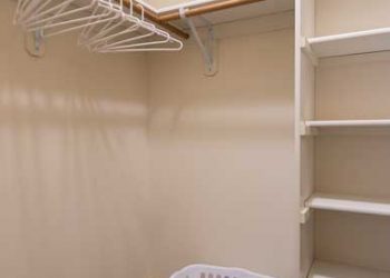 closetthreesm